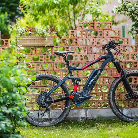 V ゲストハウス ブラショフ